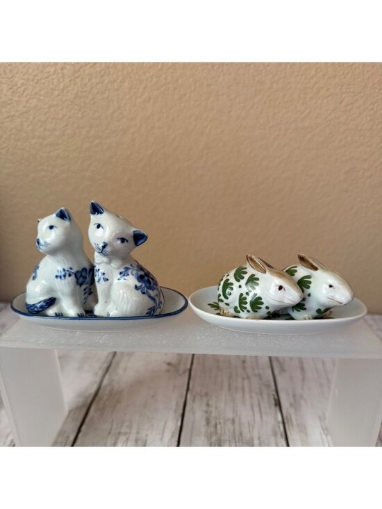 Other - Set of 2 Vintage Cat & Bunny Salt Pepper Shaker Sets w/Matching Underplate 1970s